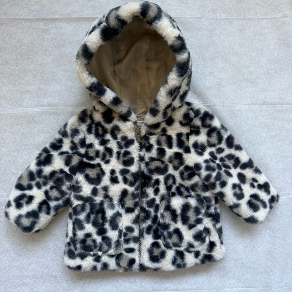 Old Navy Kids Black and White Animal Print Puffer Jacket